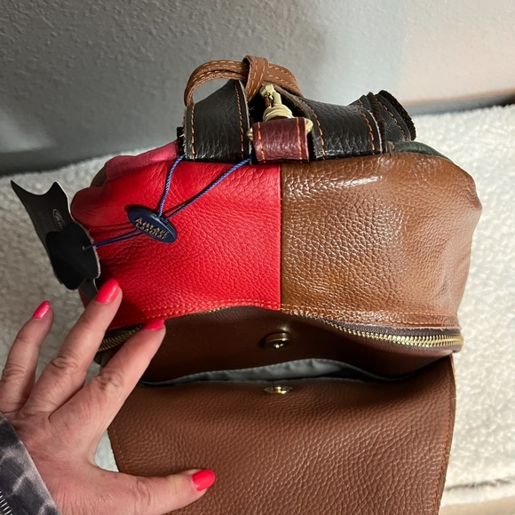 💚❤️💙💛AmeriLeather Borka Leather Backpack NWT (regularly $189)❤️BEAUTIFUL❤️NEW - Picture 7 of 16